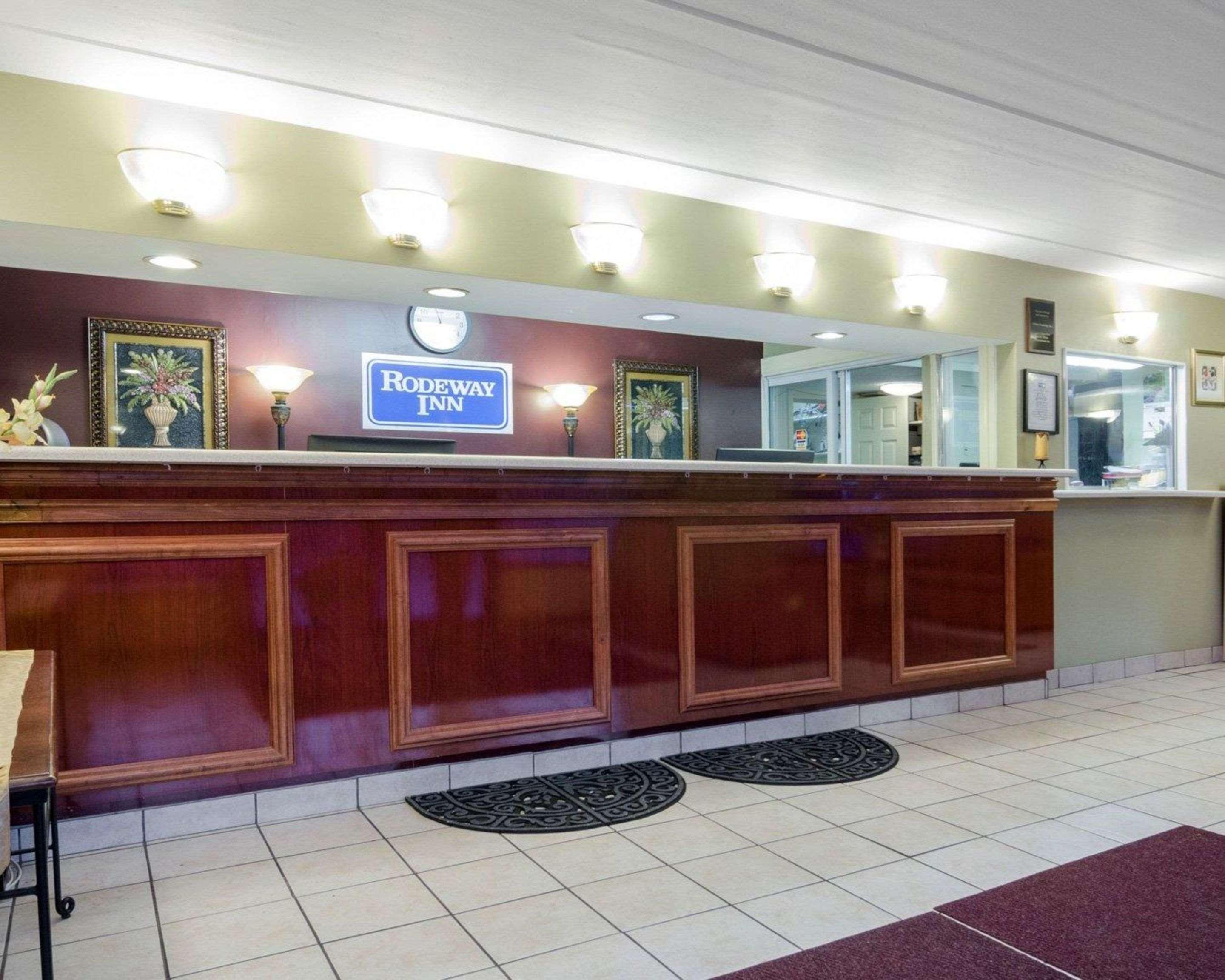 Rodeway Inn Norcross Buitenkant foto